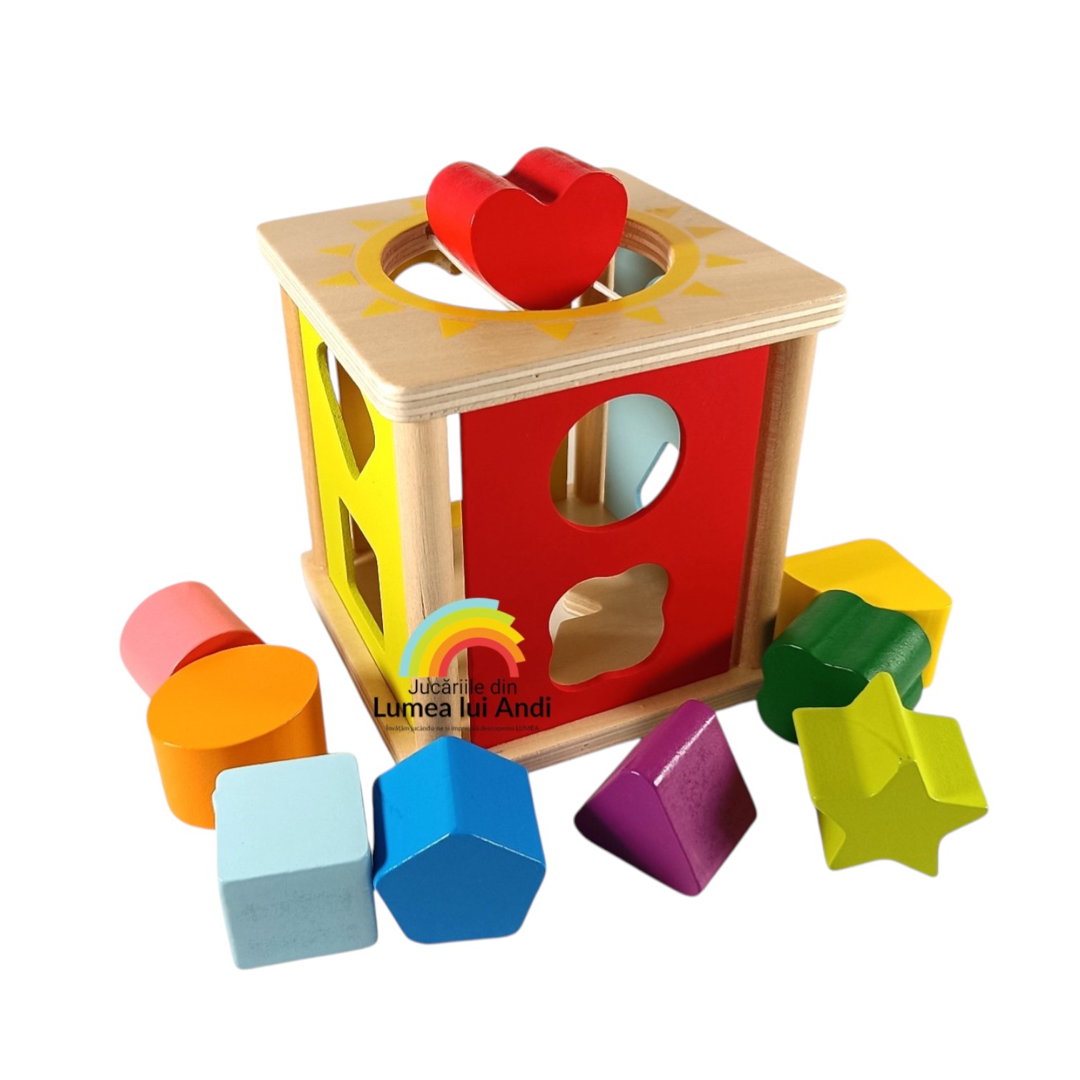 Poze site fundal alb (487) Cub sortator din lemn cu forme si benzi elastice - imagine 1