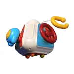 Poliedru interactiv pentru bebeluși