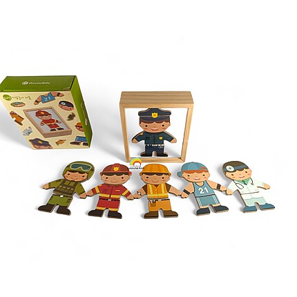 Joc magnetic din lemn cu 6 profesii/meserii, 18 piese